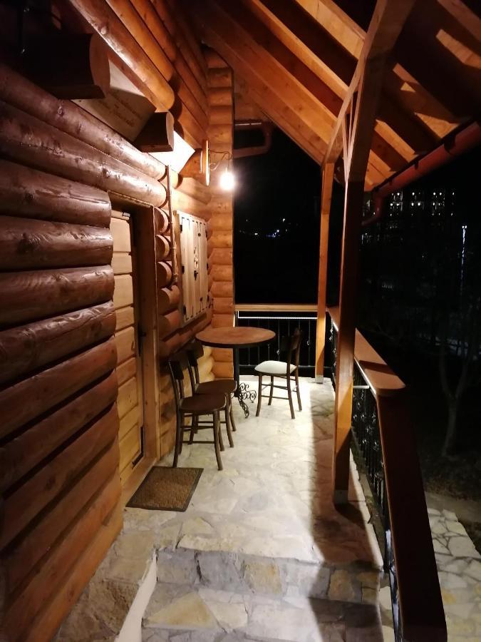Apartmani Zuti Leptir Rednek Kültér fotó
