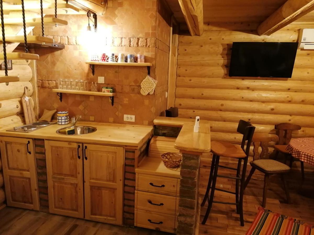 Apartmani Zuti Leptir Rednek Kültér fotó
