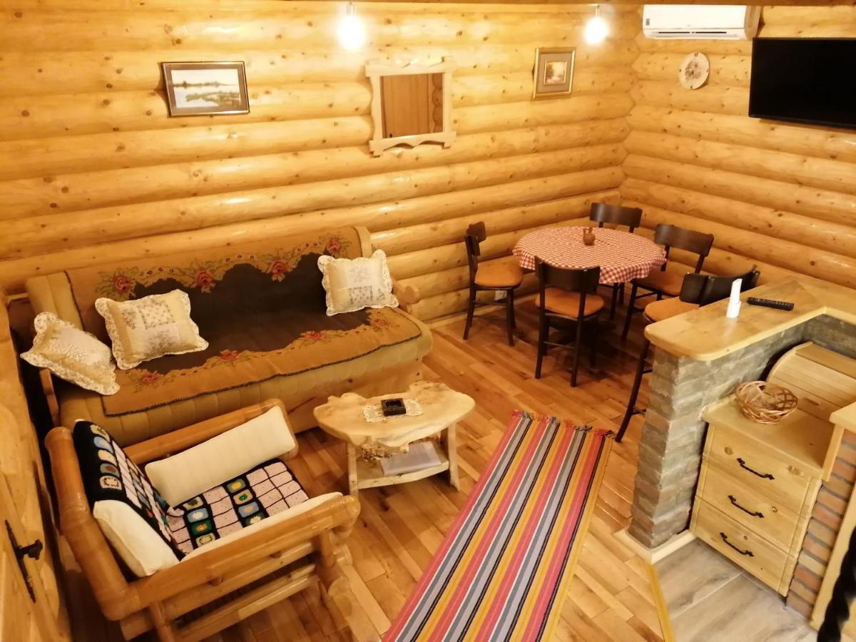Apartmani Zuti Leptir Rednek Kültér fotó