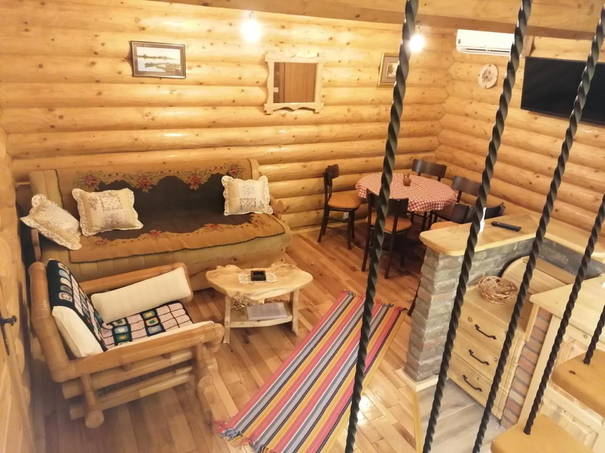 Apartmani Zuti Leptir Rednek Kültér fotó