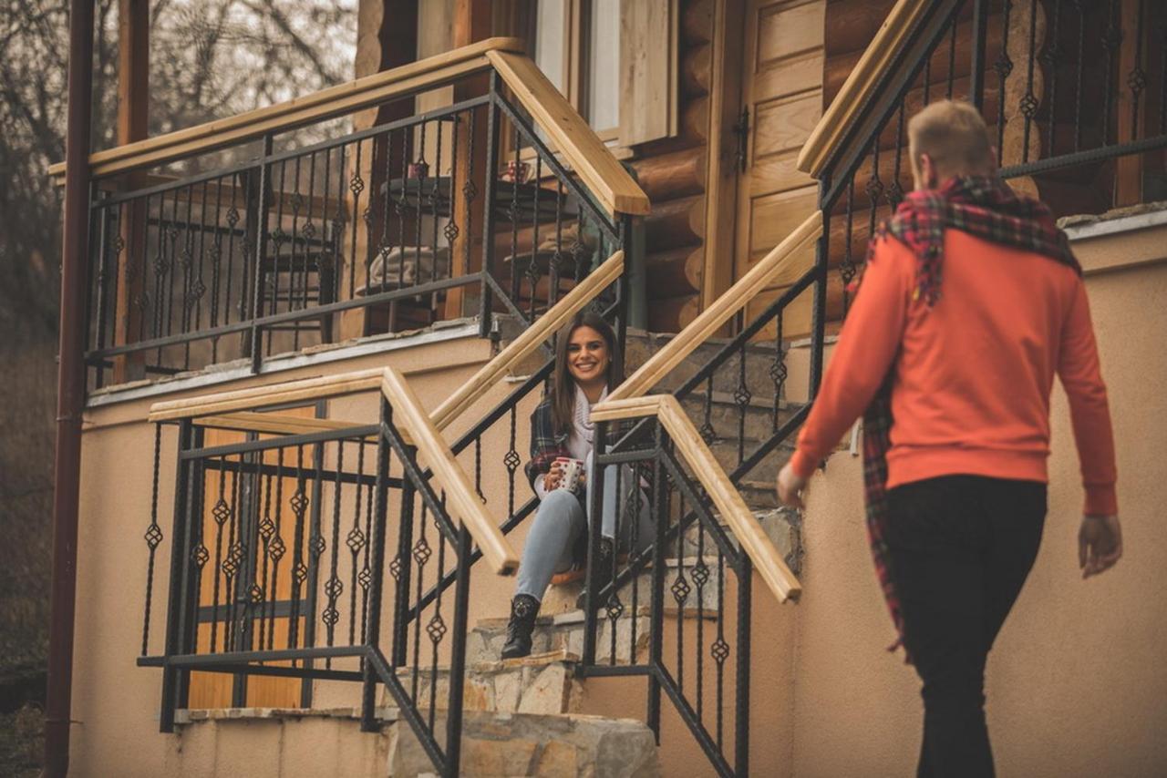 Apartmani Zuti Leptir Rednek Kültér fotó